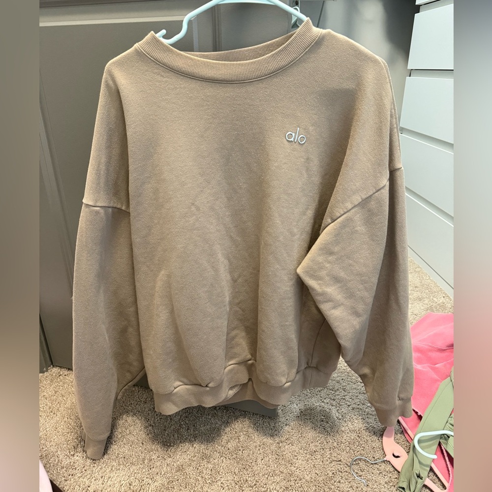 alo crewneck